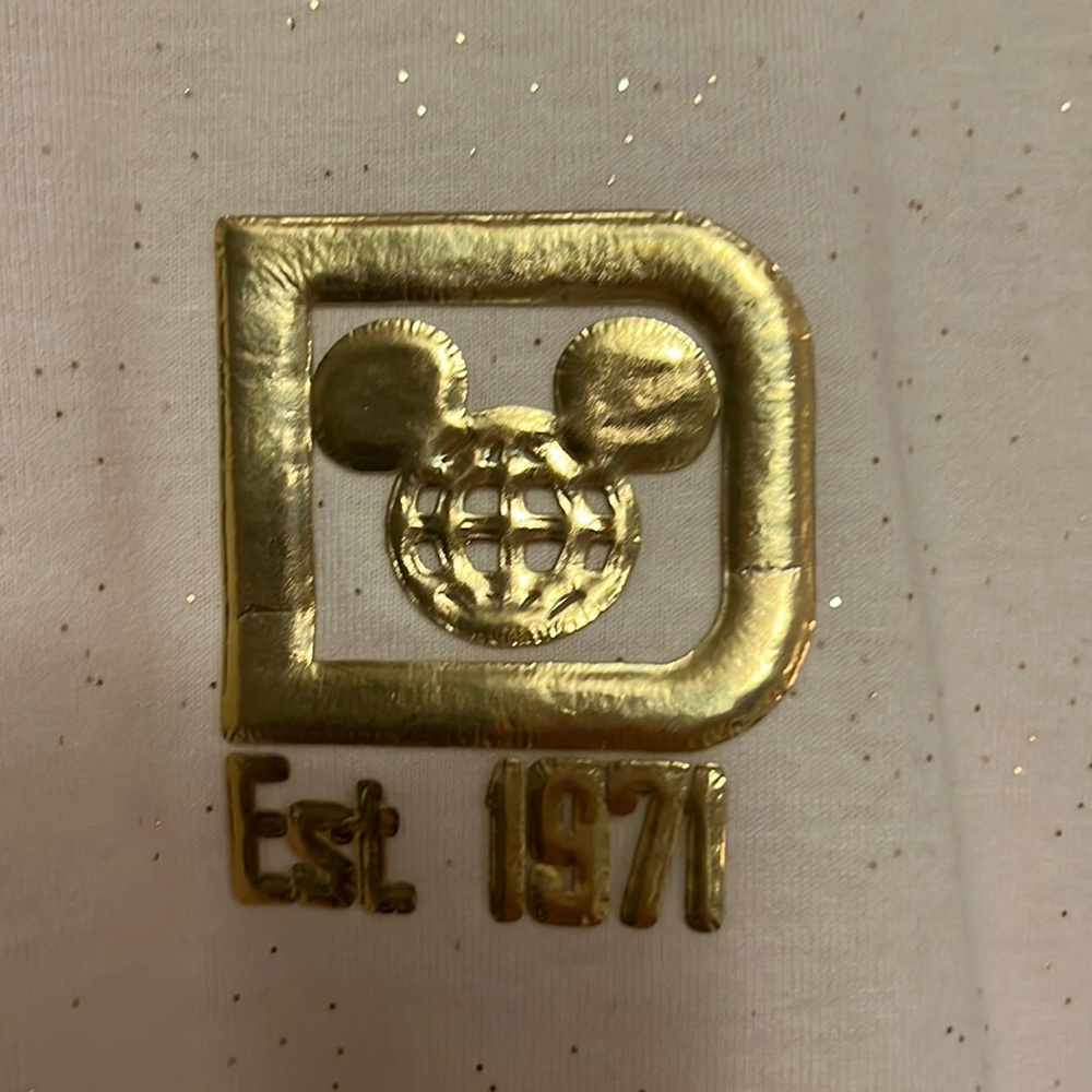 NWOT Walt Disney World 50th Anniversary Castle Spirit Jersey